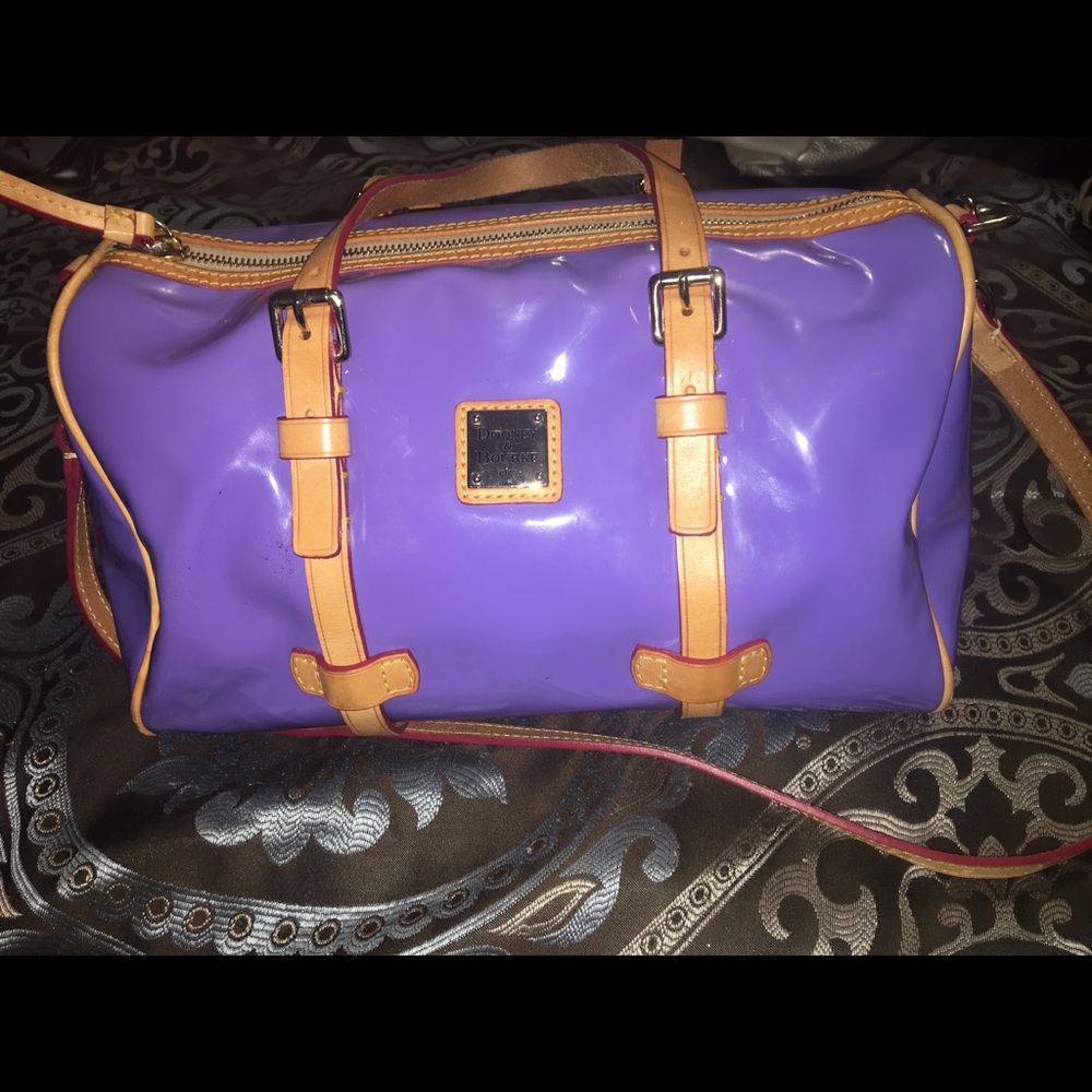 Dooney & Bourke violet patent barrel bag